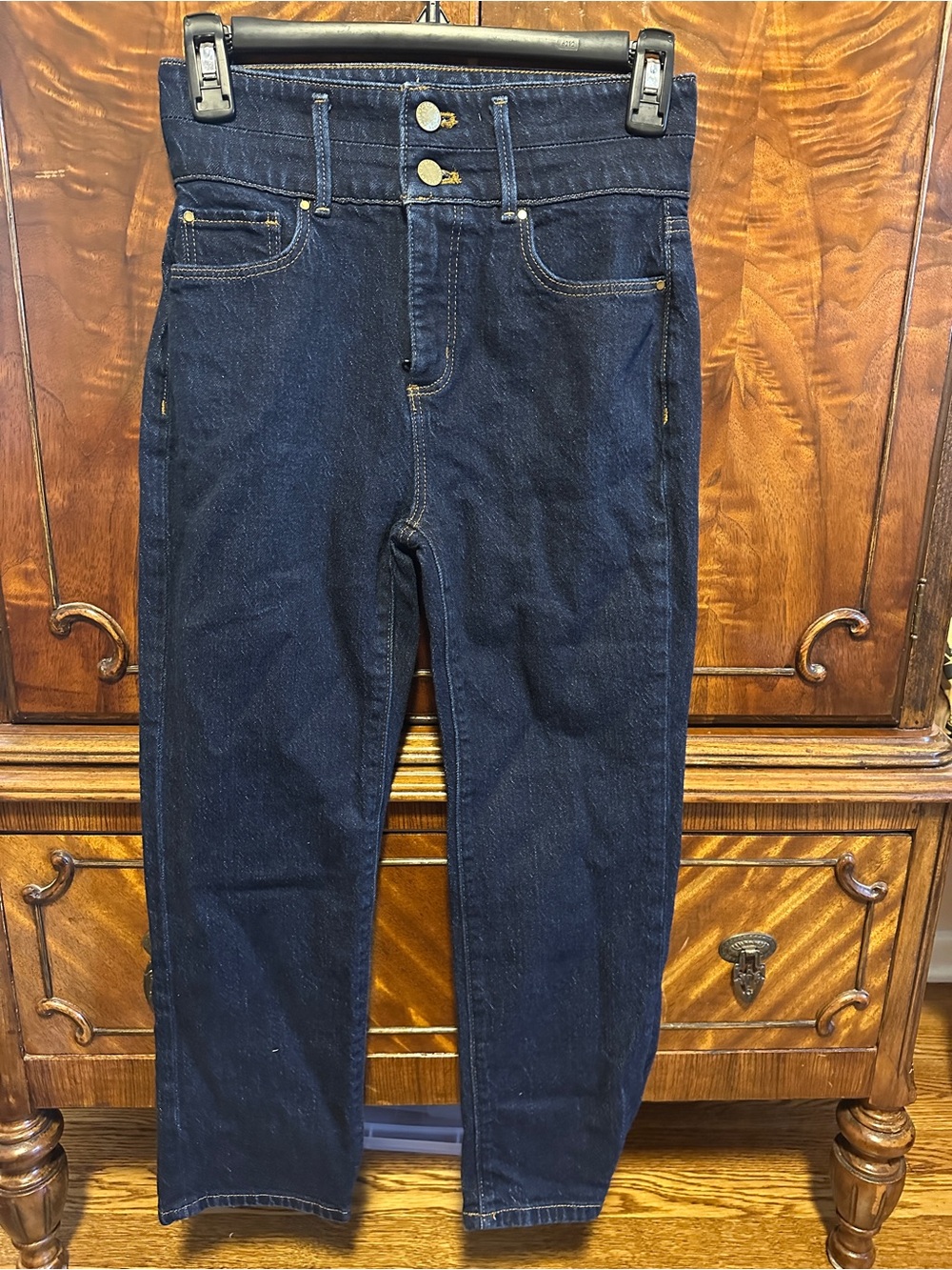 Women’s Dark Blue High-Waist Jeans